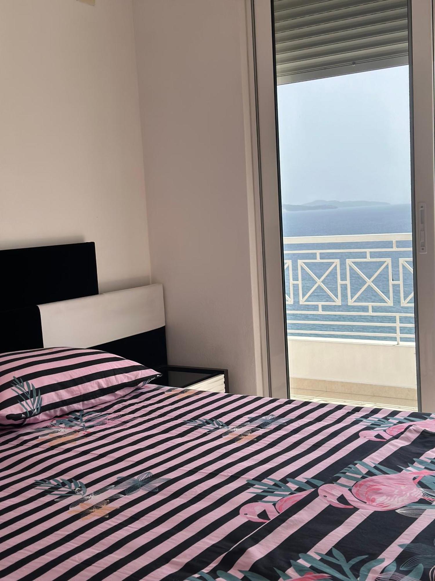 Tini Sea View Apartment Sarandë 외부 사진